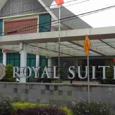 Hotel Royal Suite Hotel Exterior