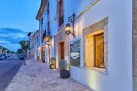 Sa Creu Nova Petit Palais Art & Spa Hotels in Campos