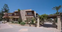 Cactus Royal Spa & Resort