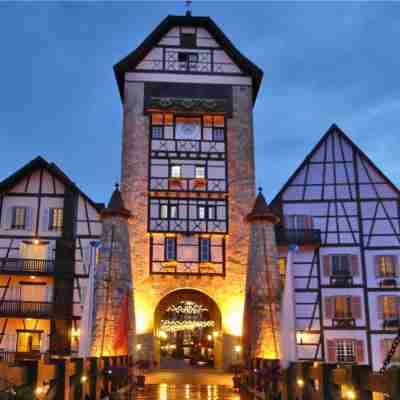 Colmar Tropicale Hotel Exterior