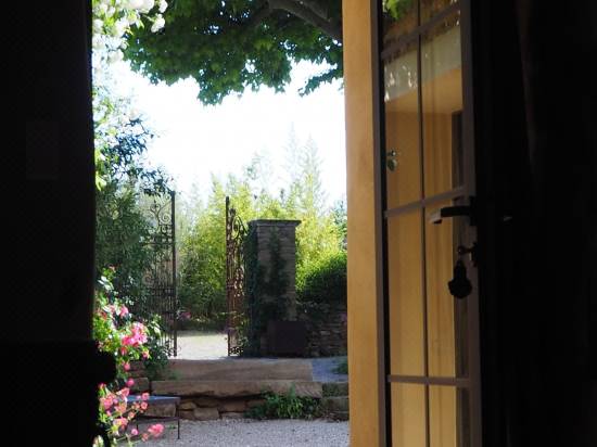 Le Clos Saint Saourde Room Reviews Photos Beaumes De Venise 2021 Deals Price Trip Com