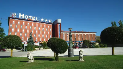 ホテル シウダード デ ブルゴス