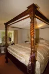 Cleavers Lyng 16th Century Country House Hotels in Herstmonceux