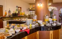 The Panari Hotel - Near Jomo Kenyatta International Airport - petit déjeuner