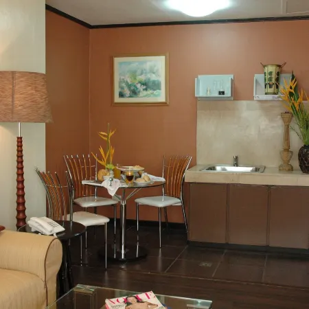 Manila Manor Hotel