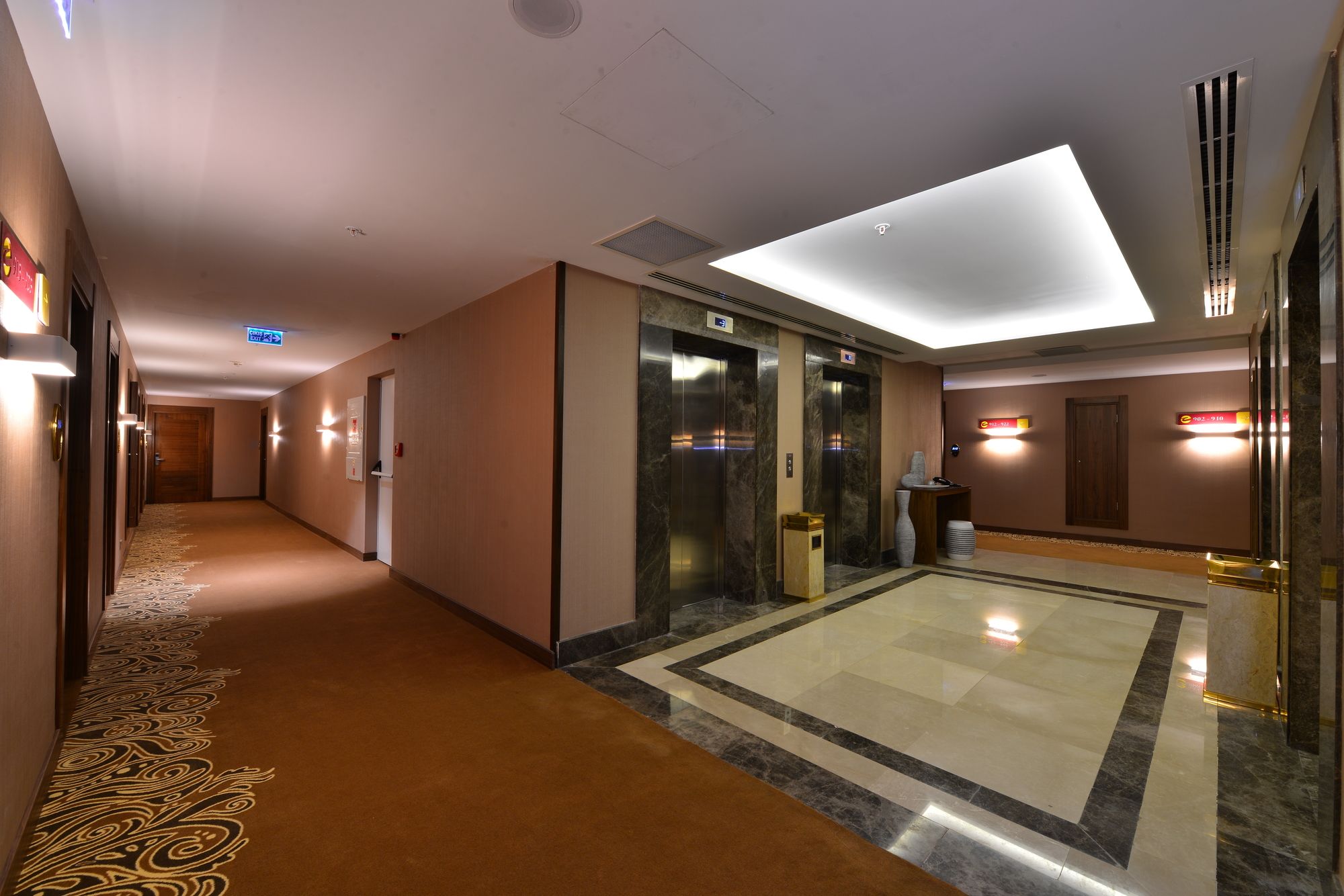 Clarion Hotel Istanbul Mahmutbey