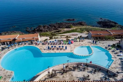 Castelsardo Resort Village Hotels in der Nähe von Baia Ostina