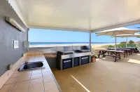 The Breakers Hotels in Surfers Paradise