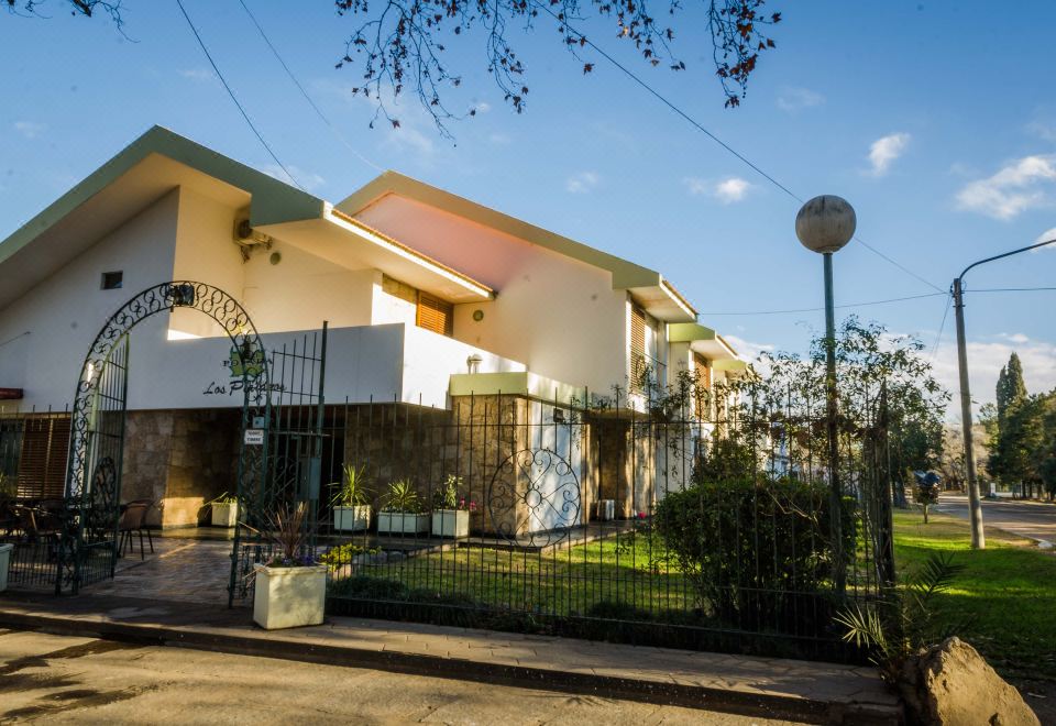 Posada Los Platanos - Housity