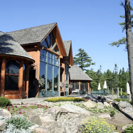 Rocky Crest Golf Resort