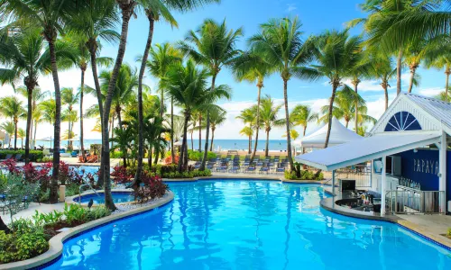 Courtyard Isla Verde Beach Resort