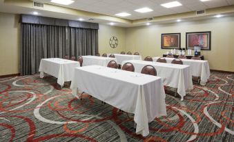 Holiday Inn Express & Suites Bloomington - Mpls Arpt Area W