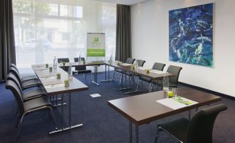 Holiday Inn Berlin City Center East P-Berg