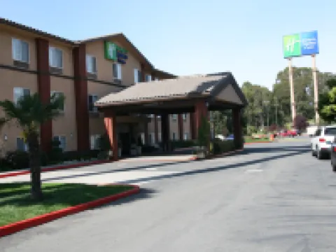 Holiday Inn Express & Suites SAN PABLO - RICHMOND AREA by IHG Hotels in Contra Costa County