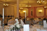 Hotel und Restaurant Jägerhof Brühl Hotels in der Nähe von Tittle Tattle Tree
