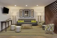 Holiday Inn Express & Suites Phenix City - FT. Benning by IHG