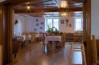 Baringer Hof Hotels in Wasserzell