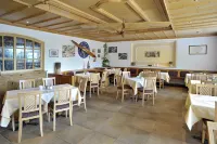 Landgasthof Zum Eibenwald Hotel a Wessobrunn