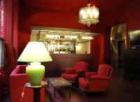 Urban Style Hôtel le Cheval Noir Hôtels à : Saint-Étienne