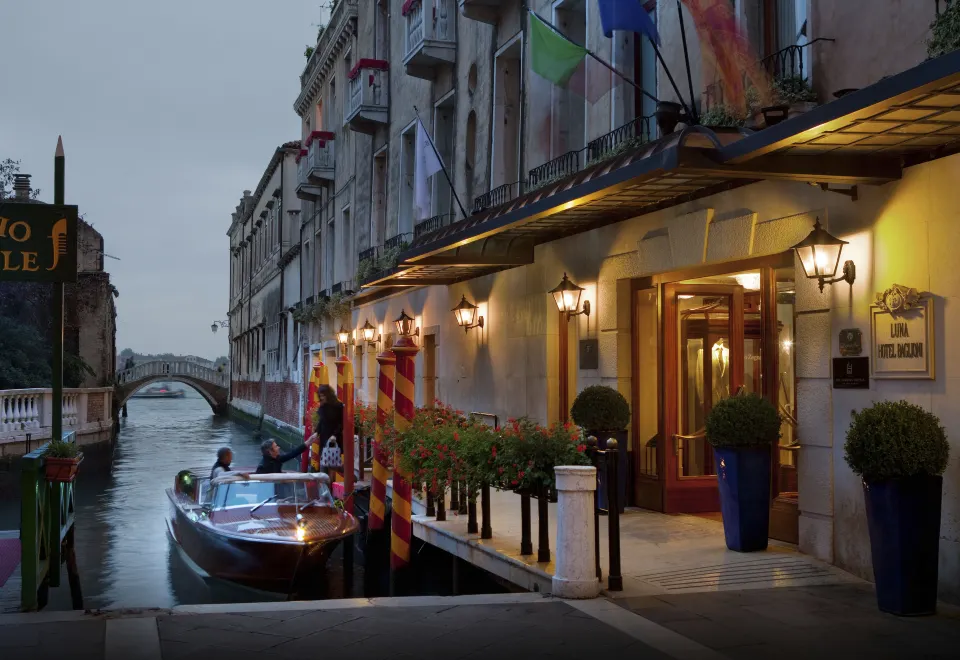 Venetian Dreams: A Guide to the Most Enchanting Luxury Hotels in Venice