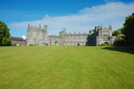 Kilkenny Hibernian Hotel