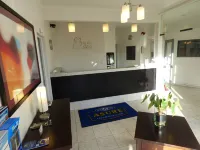83 by the Sea Motor Lodge - 4-Star