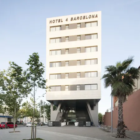 Hotel Best 4 Barcelona Отели рядом с достопримечательностью «Пляж Богатель»