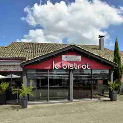Hôtel ibis Mâcon Sud Crêches Hotel Exterior
