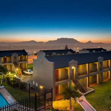 Protea Hotel Cape Town Tyger Valley Отели рядом с достопримечательностью «Торговый центр N1 City»