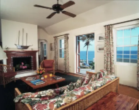 珊瑚礁俱樂部度假村 薩默塞特酒店