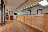 Americas Best Value Inn Paris