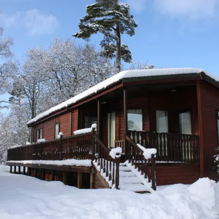 Loch Kinord Hotel