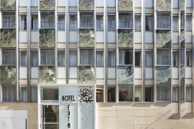 Hotel Ekta Champs Elysées فنادق في باريس