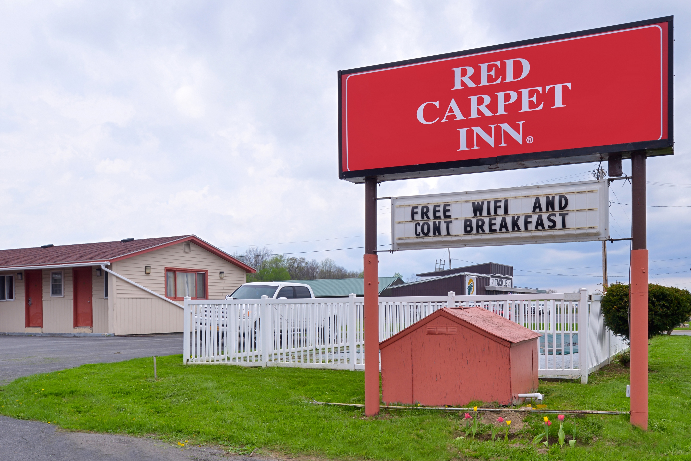 Red Carpet Inn Pulaski