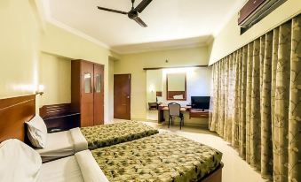 Hotel Pavani Residency