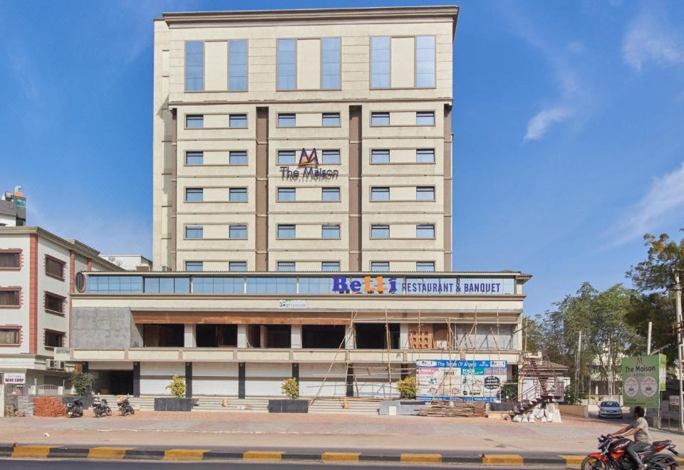 hotel overview picture