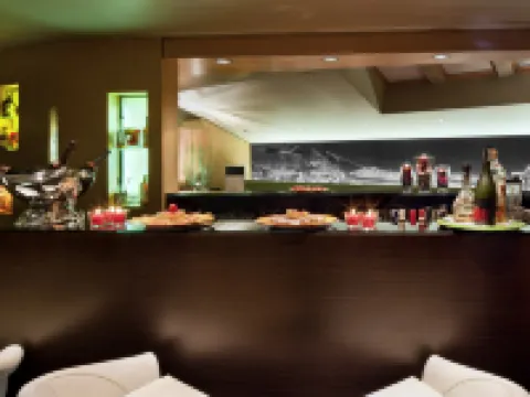 UNA ホテルズ ナポリ ナポリのホテル