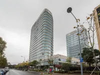 Wanchen Lanting Hotel Suzhou New District Hanshan Temple Hotels near Feng Bridge