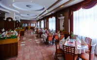 Hotel Wyspiański - พร้อมอาหารเช้า