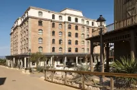 PortAventura Hotel Gold River -Includes unlimited access PortAventura Park & 1 access Ferrari Land Hotel di Vilaseca de Solcina