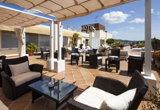 로열 플라자 호텔 이비사 타운