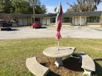 Withlacoochee Motel Hotel di Crystal River
