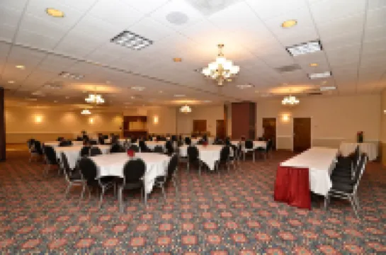 Best Western Leesburg Hotel  Conference Center