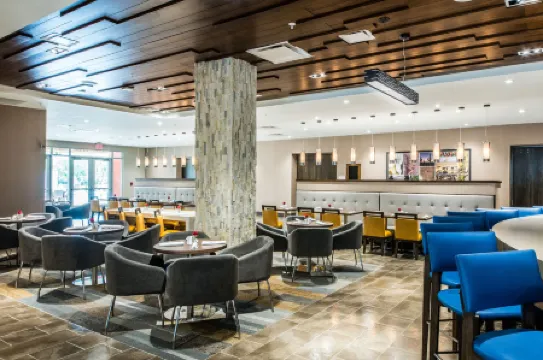 Cambria Hotel Omaha Downtown