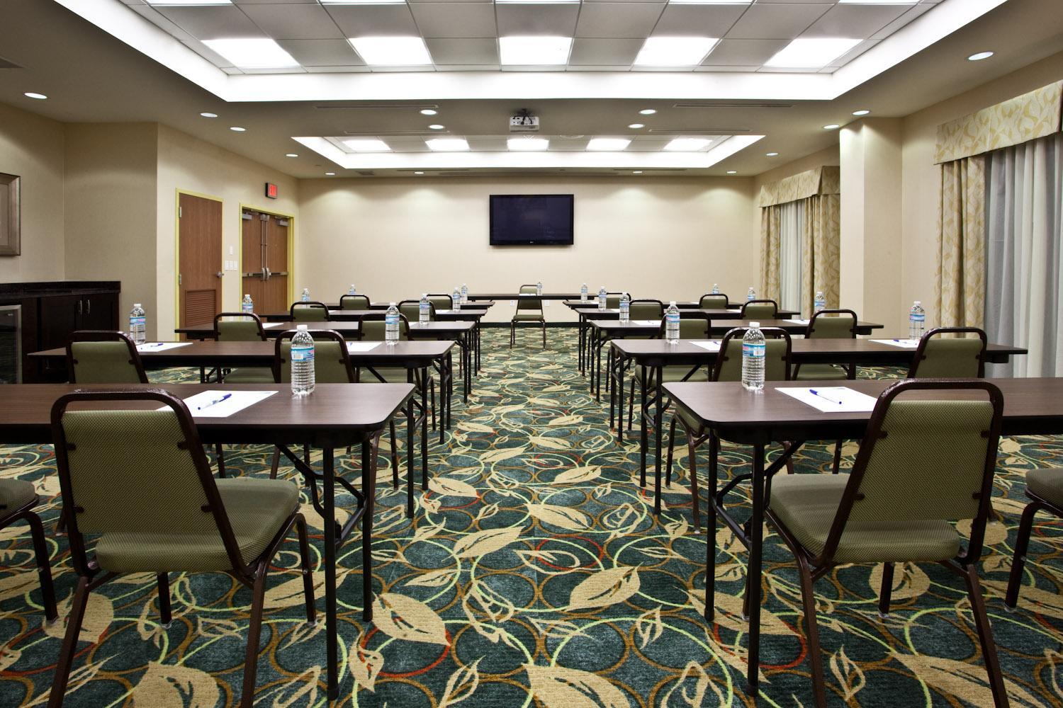 Holiday Inn Express Hotel & Suites Perry, an Ihg Hotel