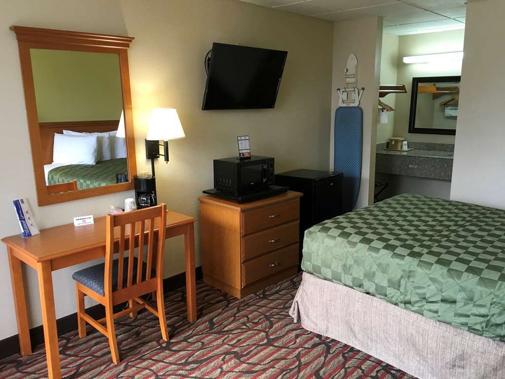 Americas Best Value Inn West Monroe