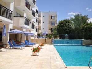 Mariela Hotel Apartments