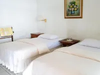 Tan Dirih Hotel Maninjau Hotels in Agam