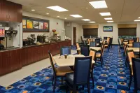 Fairfield by Marriott Inn & Suites Lancaster - breakfast