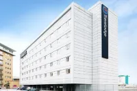 Travelodge London Feltham Feltham otelleri
